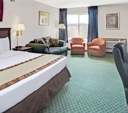Ramada by Wyndham Spokane Valley