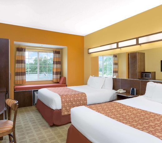 Microtel Inn & Suites by Wyndham University Medical Park