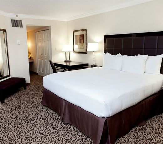 Hilton Greenville