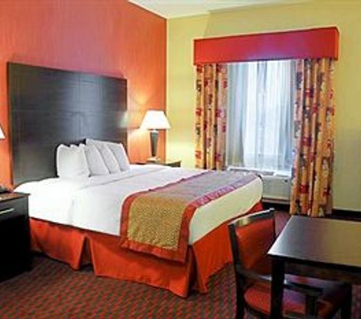 Best Western Plus Flowood Inn & Suites