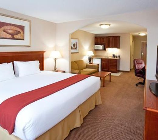 Holiday Inn Express Hotel & Suites Chesterfield - Selfridge Area, an IHG Hotel