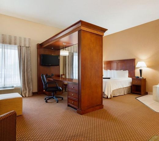 Hampton Inn & Suites Detroit/Chesterfield