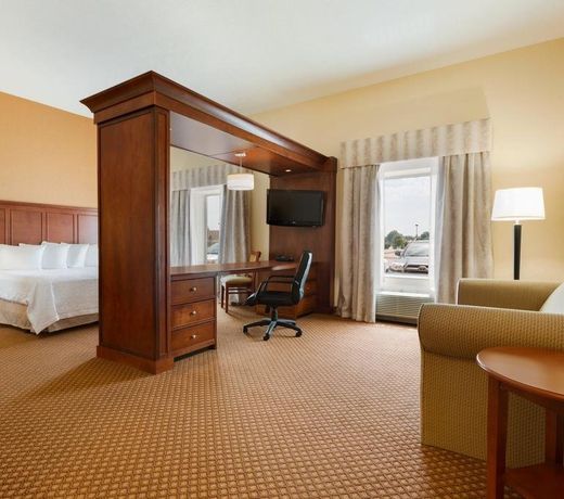 Hampton Inn & Suites Detroit/Chesterfield