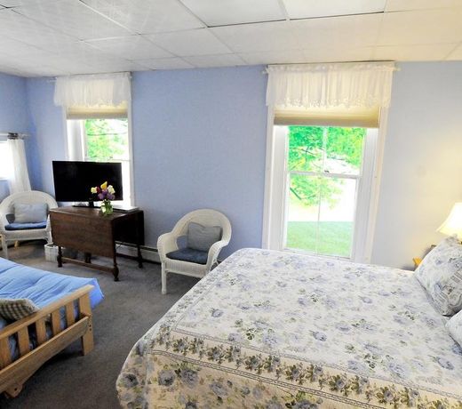 The Brewster Inn
