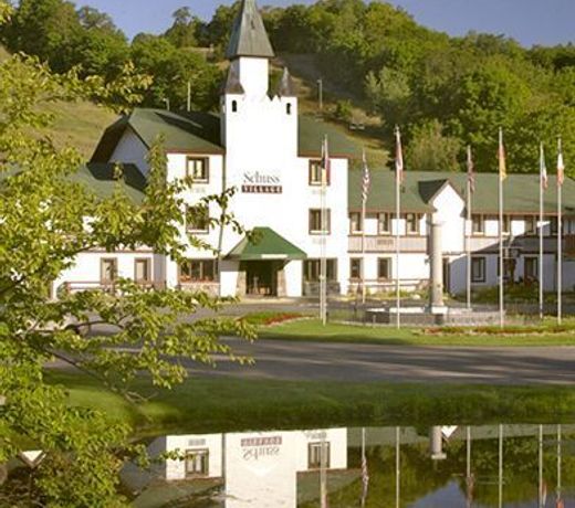 Schuss Village