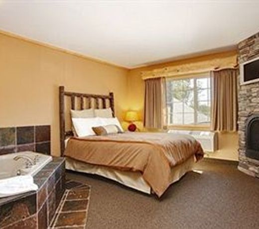 Whitefish Lodge and Suites