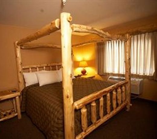 Whitefish Lodge and Suites