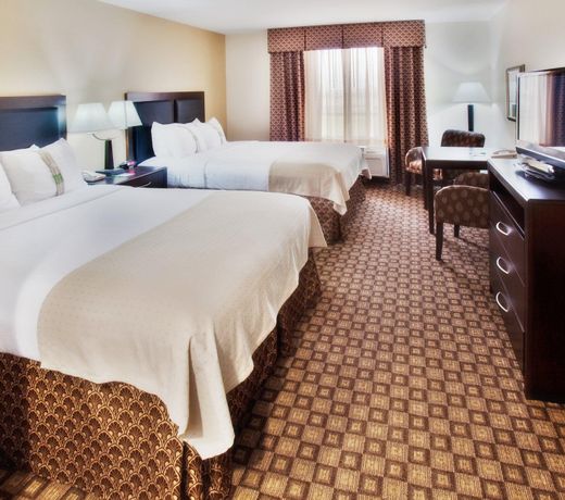 Holiday Inn Quincy, an IHG Hotel