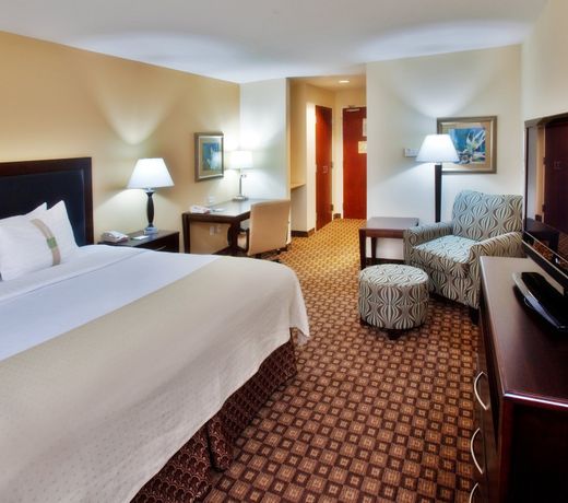 Holiday Inn Quincy, an IHG Hotel