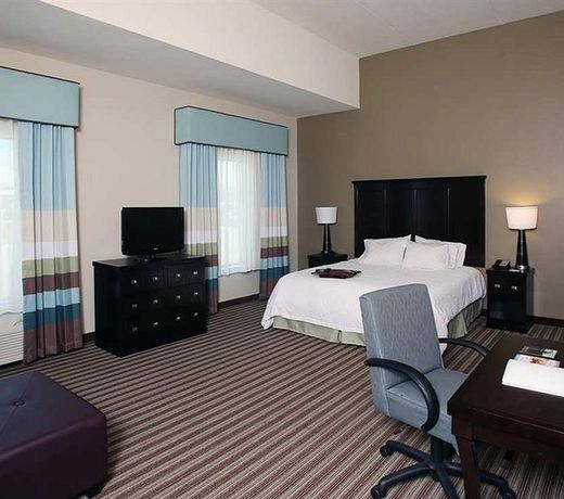 Hampton Inn and Suites Swansboro Near Camp Lejeune