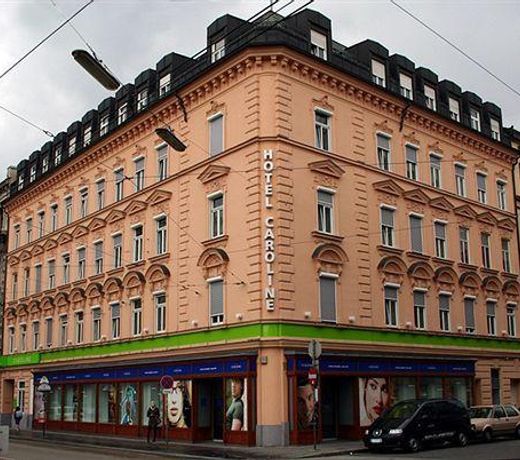 Hotel Caroline
