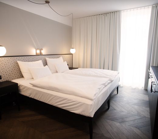 Hotel Caroline