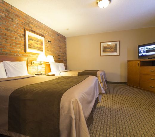 Travelodge by Wyndham Thunder Bay ON