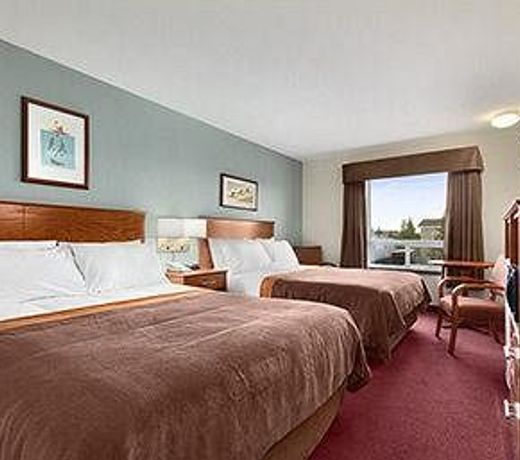 Super 8 by Wyndham Yellowknife