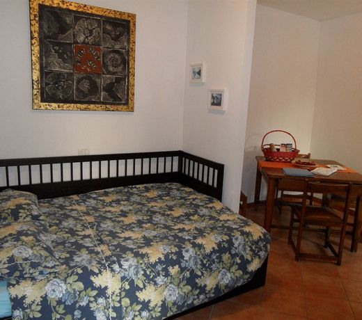 B&B COMOLAKE