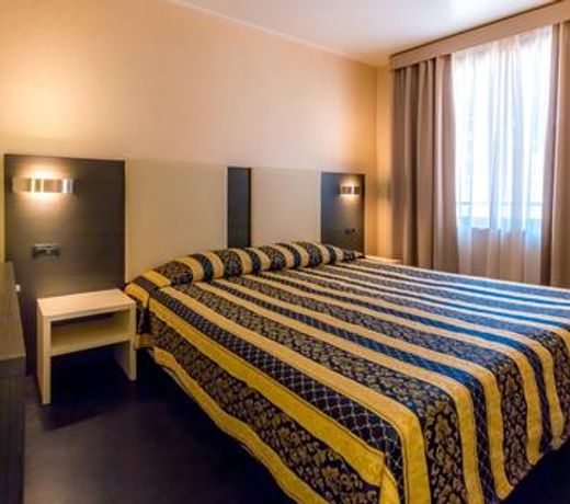 Hotel Restaurant Forum