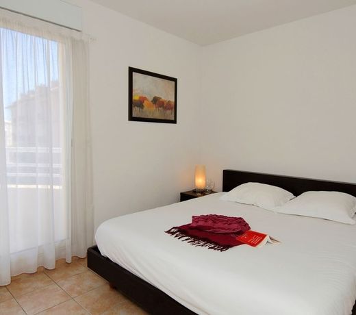 Appart hotel Odalys Les Jardins d Elisa