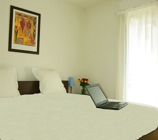 Appart hotel Odalys Les Jardins d Elisa