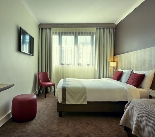 Mercure Versailles Parly 2