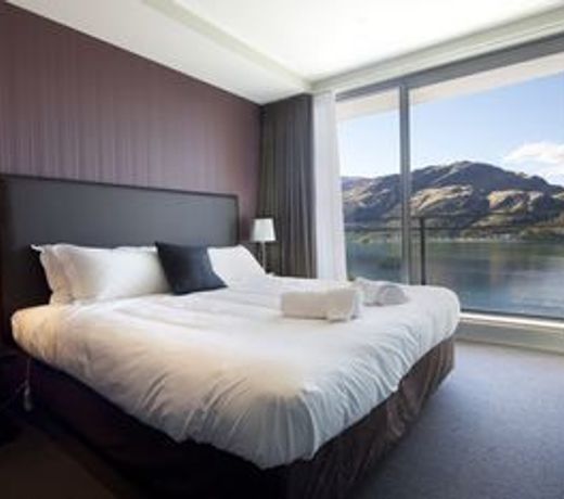 Queenstown Village Apartments