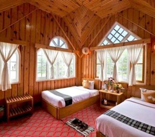 Green Haven Hotel