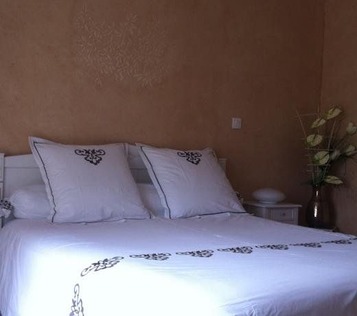 LE CLOS CASTEL -Chambre d'hÃ´tes - GÃ®te equipe