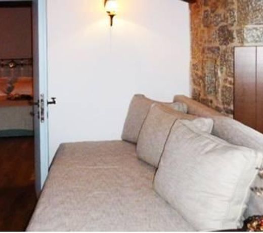 Trapela Areopolis, Boutique Hotel
