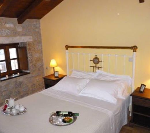 Trapela Areopolis, Boutique Hotel