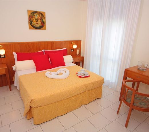 Hotel Stefan Room & Breakfast