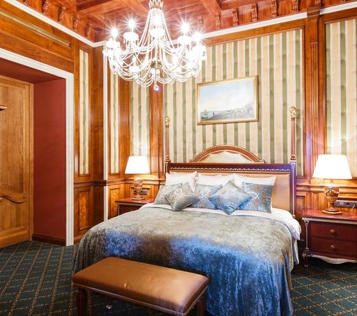 Trezzini Palace Boutique Hotel