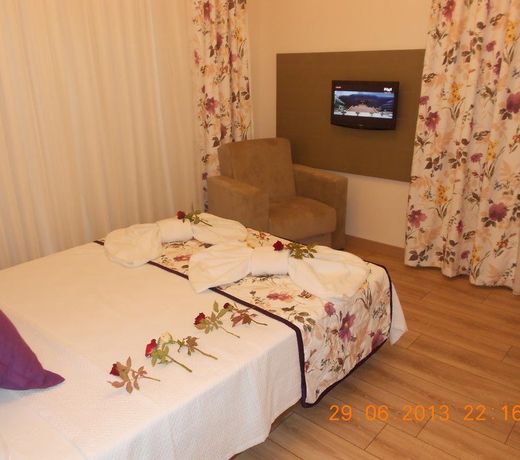 Marina Hotel