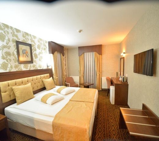 Rest Hotel