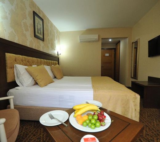 Rest Hotel