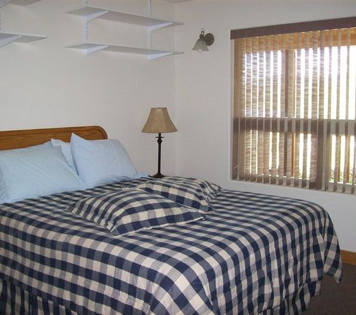 Western Riviera Lodging