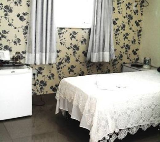 Tapindare Hotel