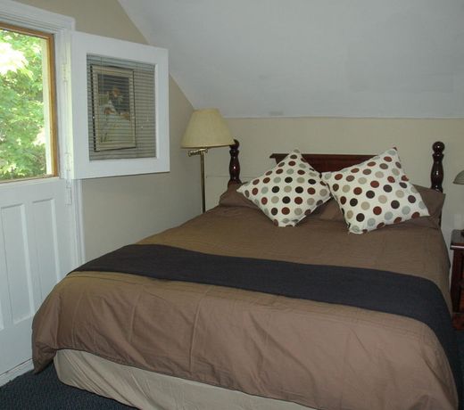 Douglas Guest House