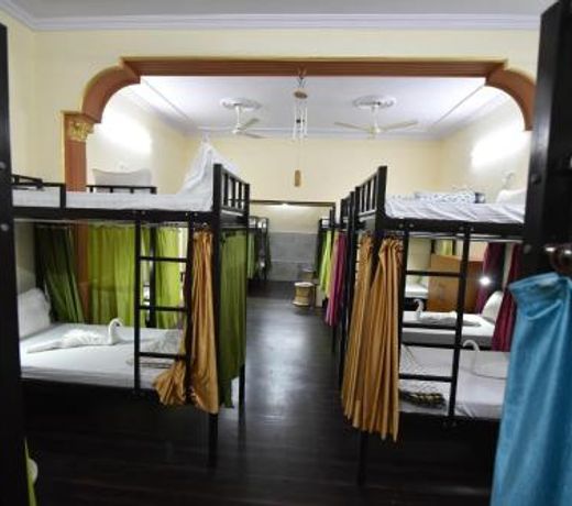 Hotel Vaishnavi