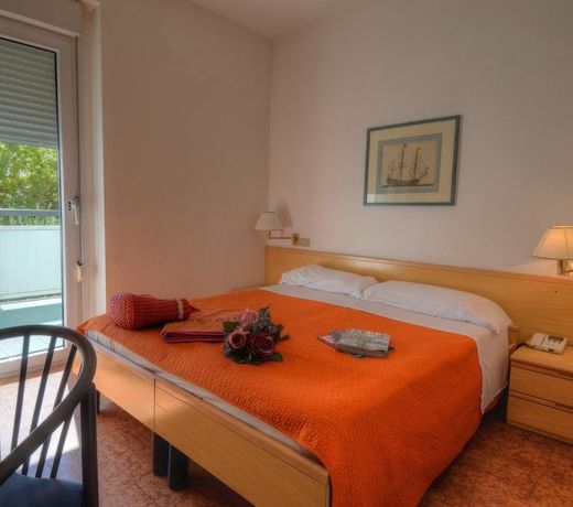 Hotel Blue Marine
