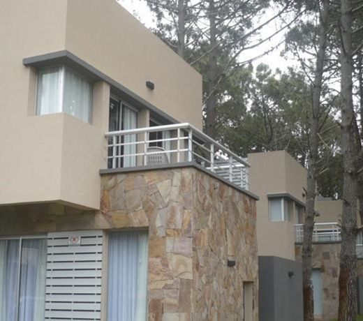 Altos del Este