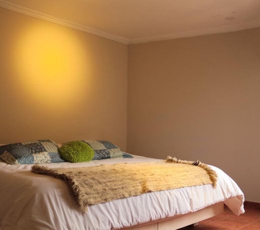 Hostal Gran Santiago Yungay