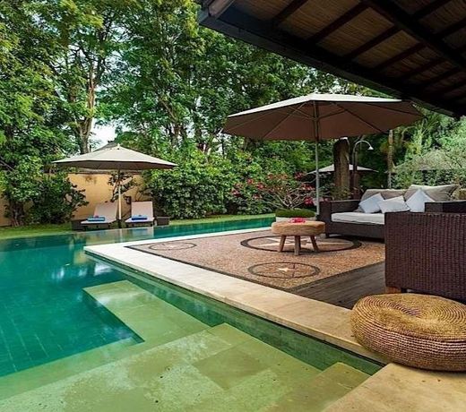 Acacias Villa