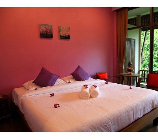 Ruen Pruksa Boutique Resort