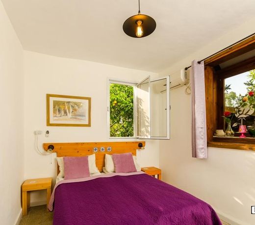 Beautiful Countryside House