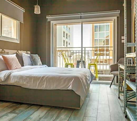 MASH Beach Rooms