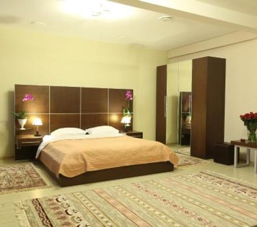 Hotel Petrovskiy