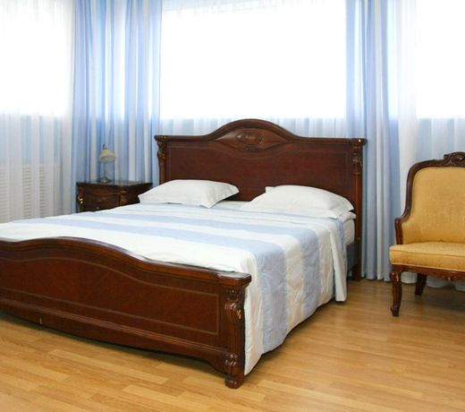 Hotel Petrovskiy
