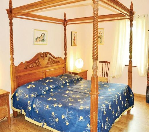 Holiday home St Vivien de Monsegur N-645