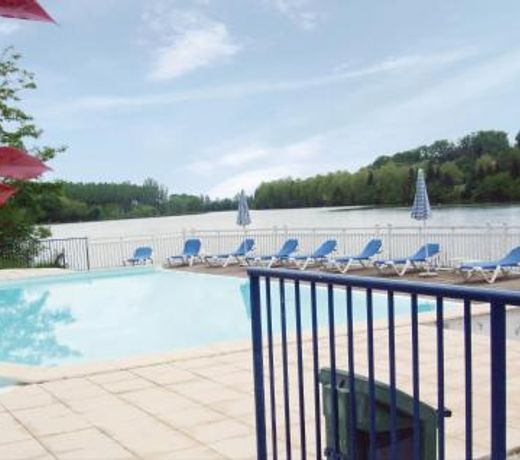 Nice home in Marciac with 1 Bedrooms and Outdoor swimming pool