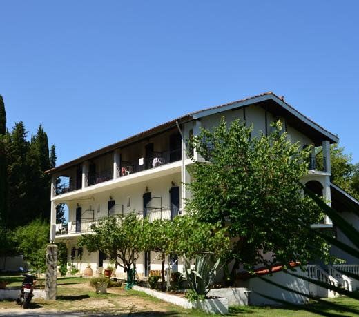 Gouvia Pension Ipiros