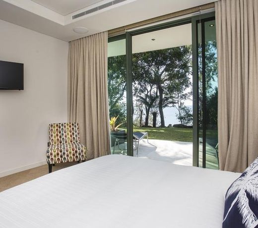 ONE OCEANVIEW